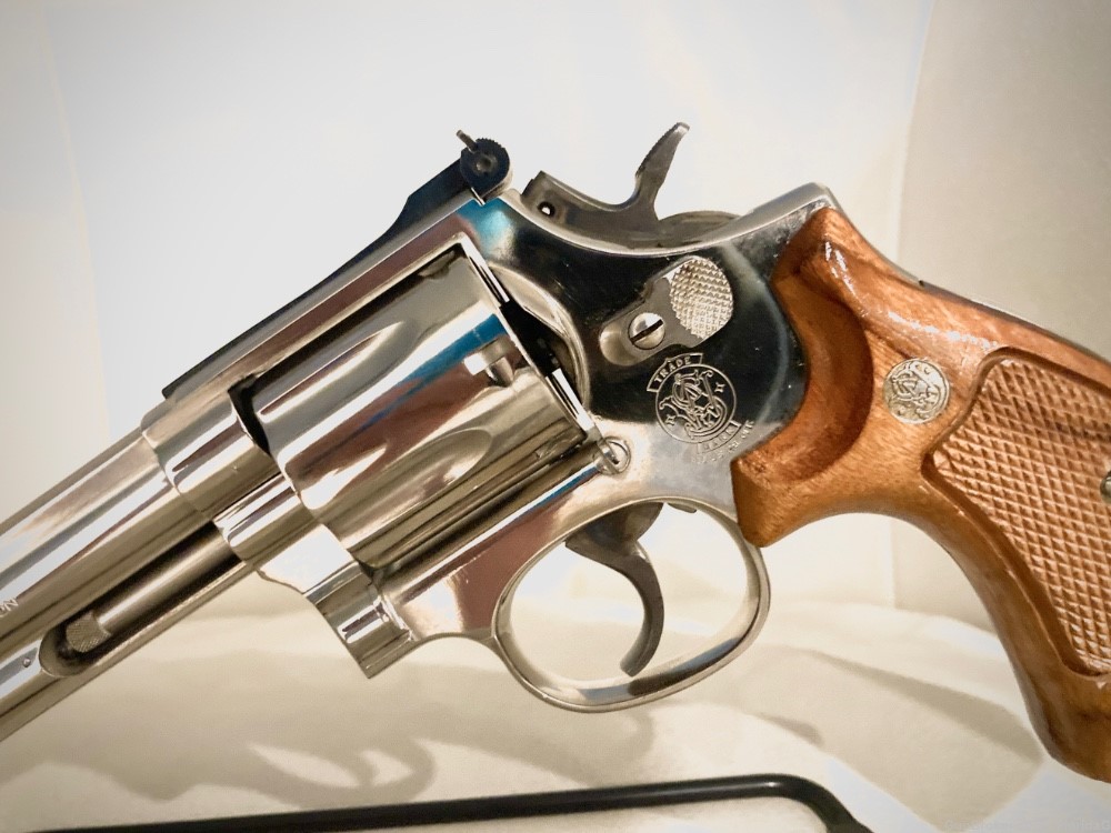 Smith & Wesson 586 Nickel 1985. 357 Magnum. -img-9