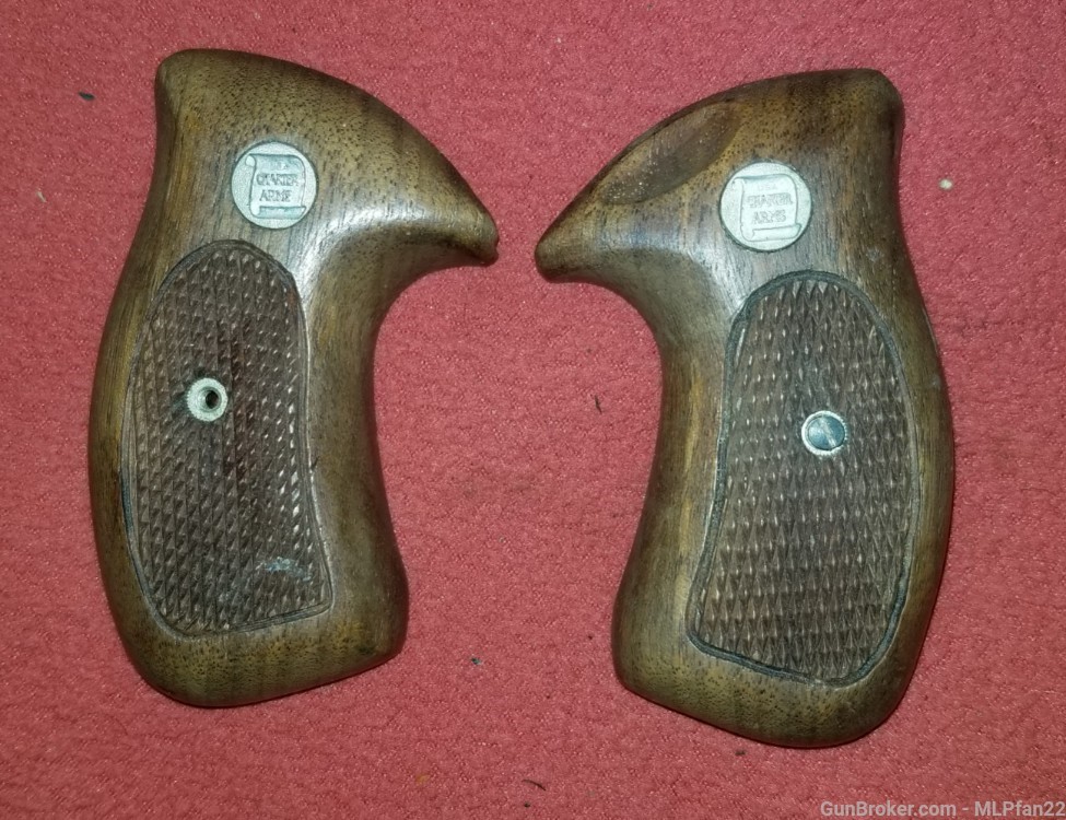 Nice set of Charer Arms combat style grips walnut original-img-0