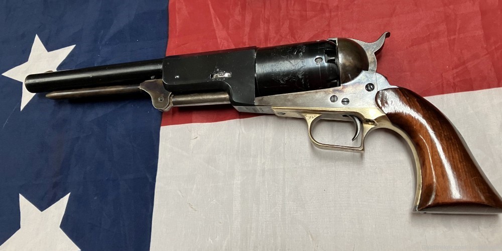 Walker Revolver Model 1847 early reproduction shooter cap  & ball Civil War-img-9