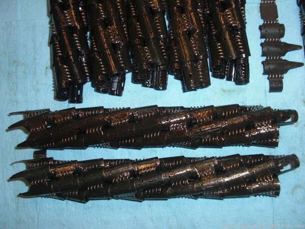 German WWII MG42 MG34 - 12 Ammo Belts & 2 Starter Tabs (600 rounds) - MINT-img-1