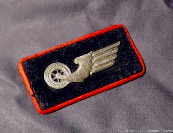 WW2 German  Reichsbahn collar tab- 1 tab only-img-0