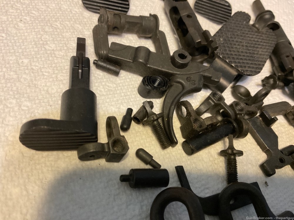M16 Assorted Parts. (Lot)-img-1