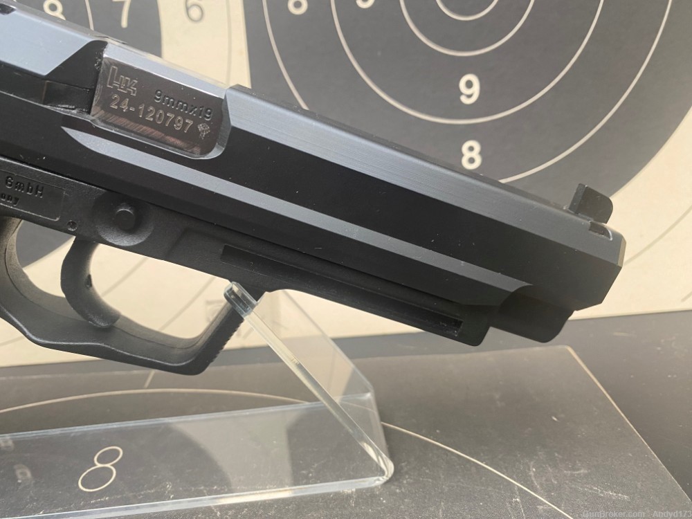 Heckler & Koch USP Expert 9mm in rare Euro Case-img-8