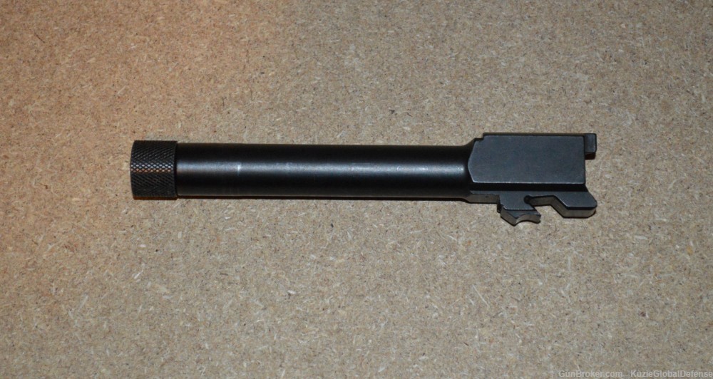 Smith and Wesson M&P 9mm Threaded Barrel -img-1