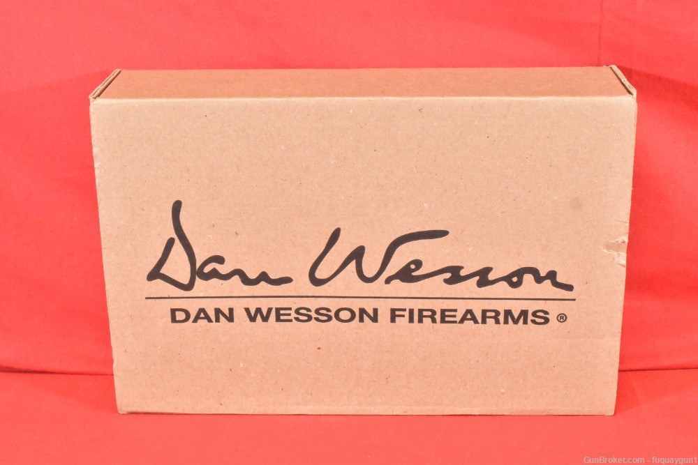 Dan Wesson Valor V-Bob 1911 45 ACP 4.25" Two-Tone 1911 V-Bob Valor-img-8