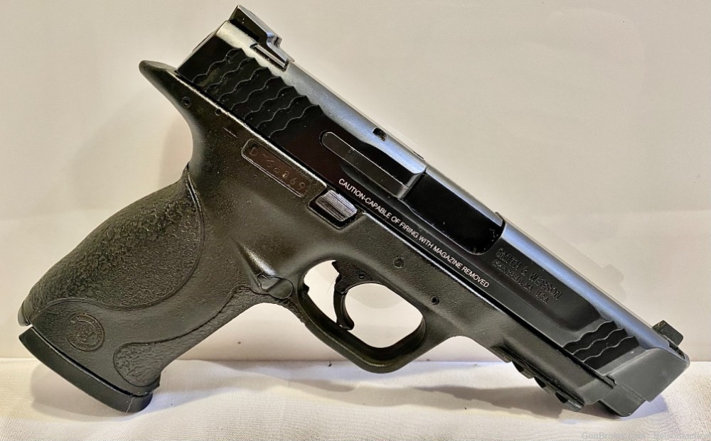 USED Police Surplus Smith & Wesson M&P45 45ACP Handgun-img-1