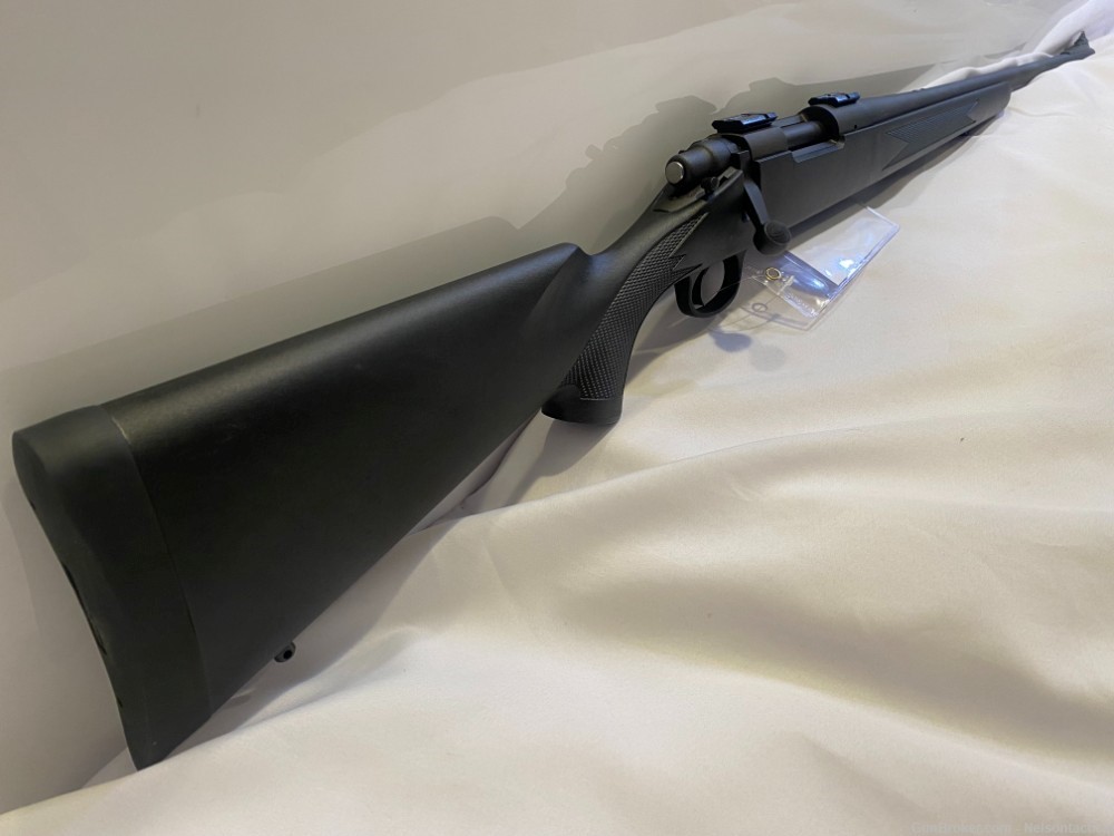 USED Remington 700 .243 WIN Bolt Action Rifle-img-1