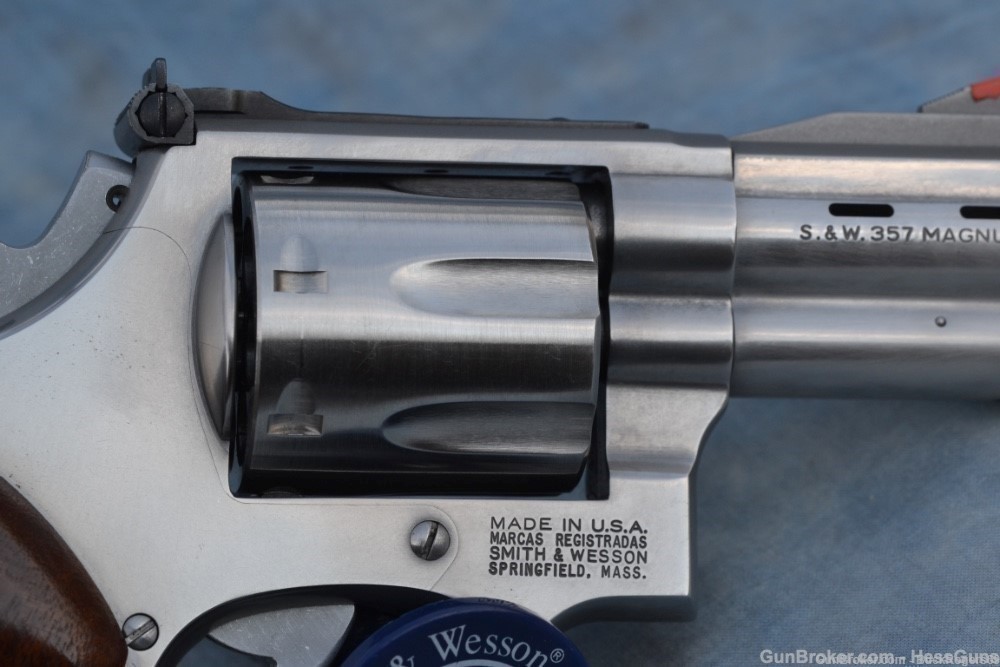 Smith & Wesson 686-4  2 1/2 " RARE Performance Center Double Mag-Na-Ported-img-18
