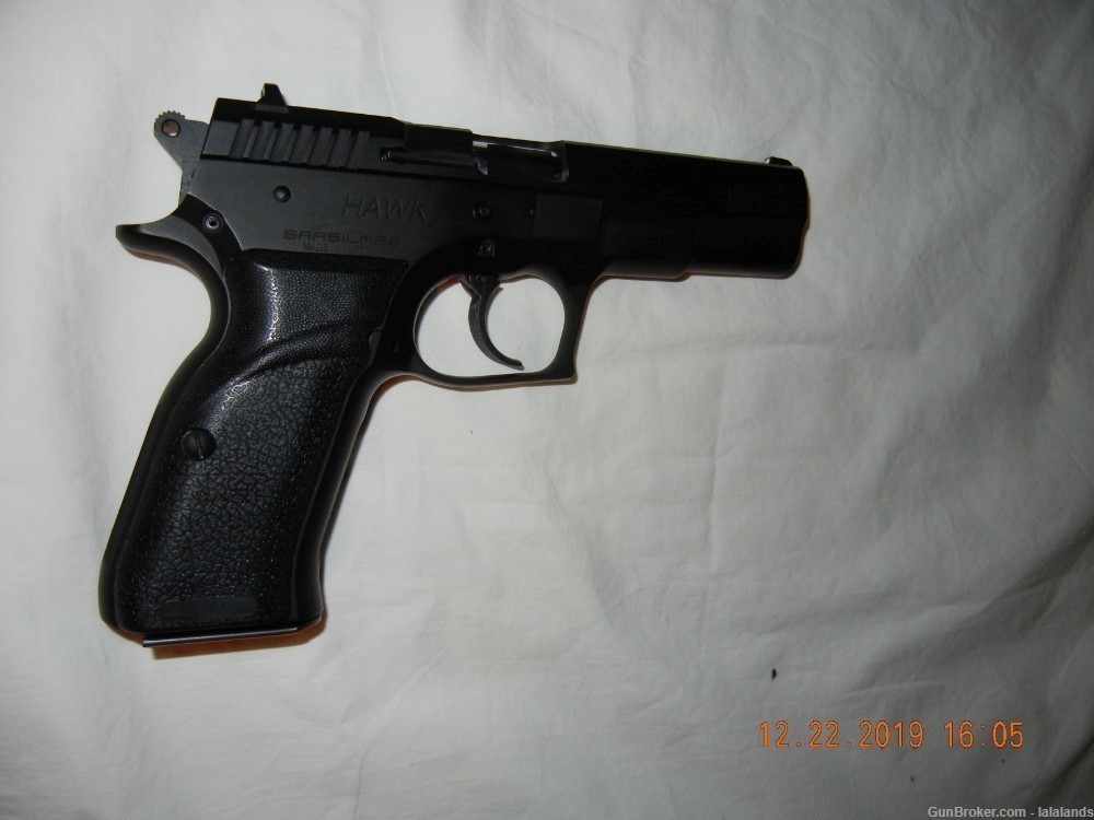 Sar Arms B6 Hawk 9mm semi auto pistol.-img-3