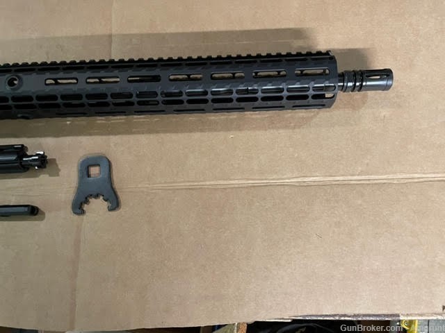 M4E1 Complete Upper, 16" 5.56 M4 Carbine Barrel w/ BCG and charging handle-img-1