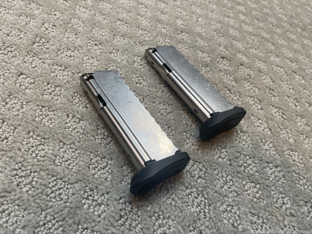 Two Lightly Used Walther CCP 9mm 8 Round Magazines-img-0