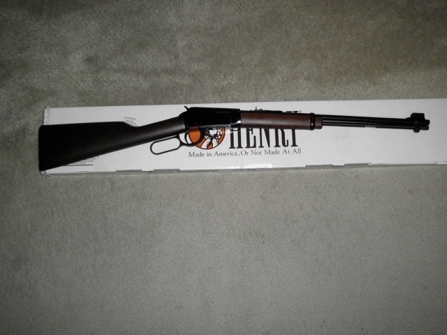 HENRY H001  22 L RIFLE LEVER ACTION NEW/BOX MANUAL-img-0