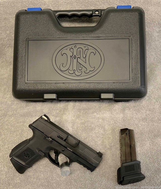 FNS-9C  9mm  COMPACT HIGH MAG CAPACITY 3.6" Barrel "SOFT SHOOTER" !-img-8