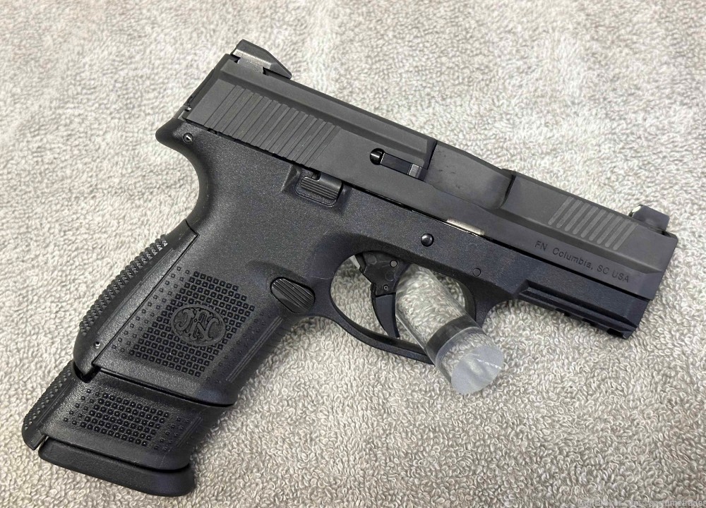 FNS-9C  9mm  COMPACT HIGH MAG CAPACITY 3.6" Barrel "SOFT SHOOTER" !-img-7