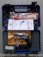 SMITH & WESSON 642 AIRWEIGHT 38 SPECIAL, NOS-img-0