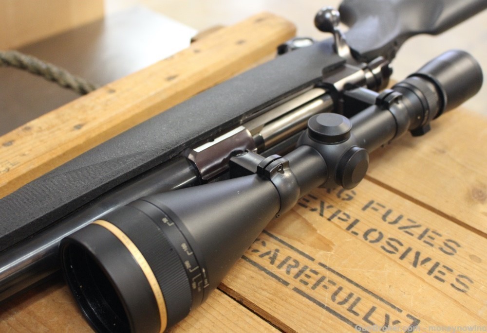 RUGER M77 BOLT ACTION RIFLE 7MM  W/LEUPOLD VARI-X III 4.5 - 4x50MM SCOPE-img-4