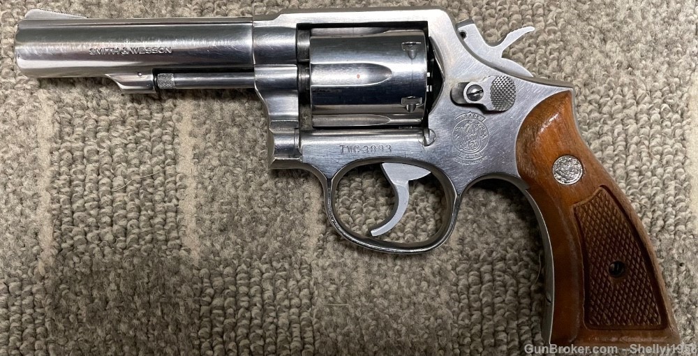 Smith & Wesson Model 64-3 .38 Special Revolver-img-1