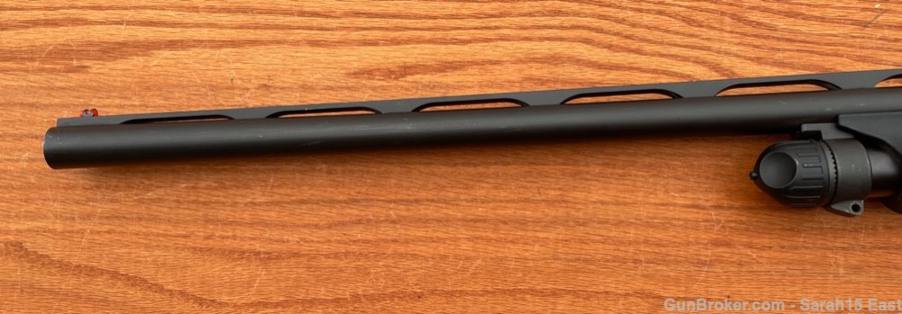 Benelli SUPER NOVA 12 Gauge PUMP Shotgun 3.5" Chamber 28" VENT RIB BLACK-img-4