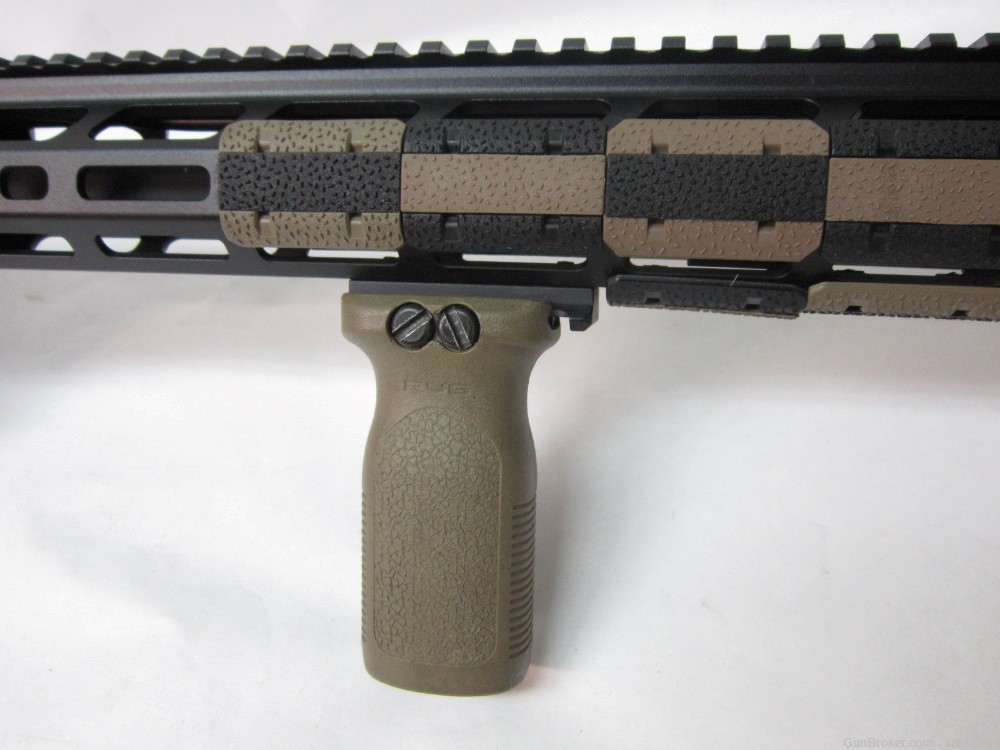 SIONICS SAR-15 Optic Ready Carbine in .223 Wylde, VG Cond.-img-10