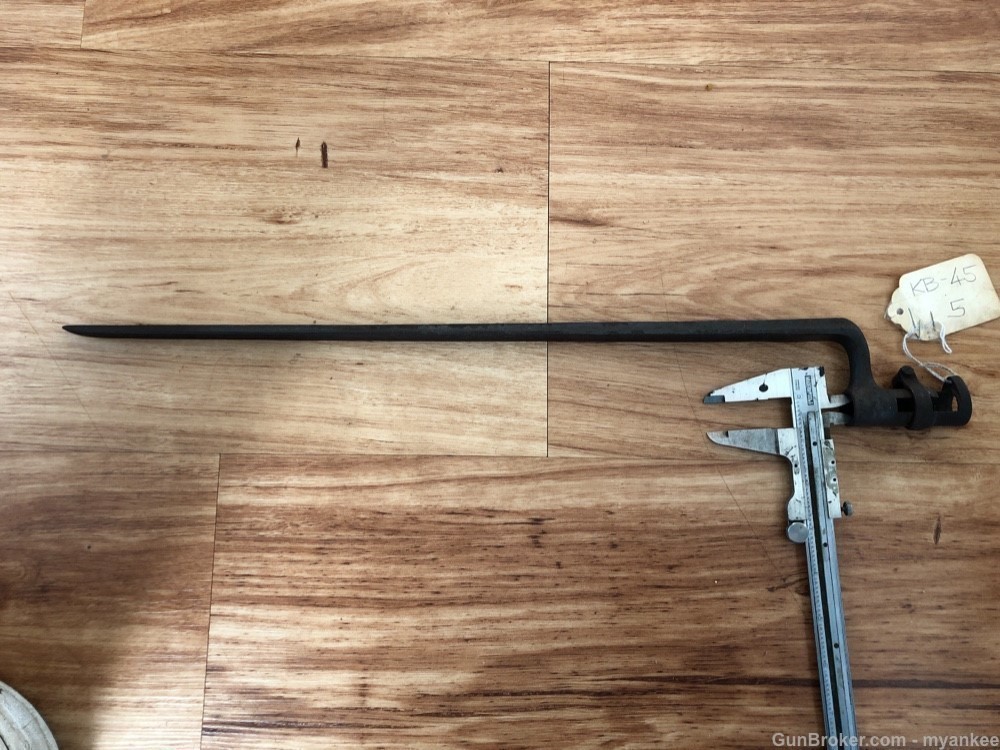 Unmarked Trapdoor Springfield Socket Bayonet-img-4