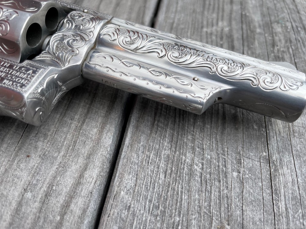 SMITH & WESSON 66 .357 MAG ENGRAVED MICHAEL DUBBER 1977-img-18