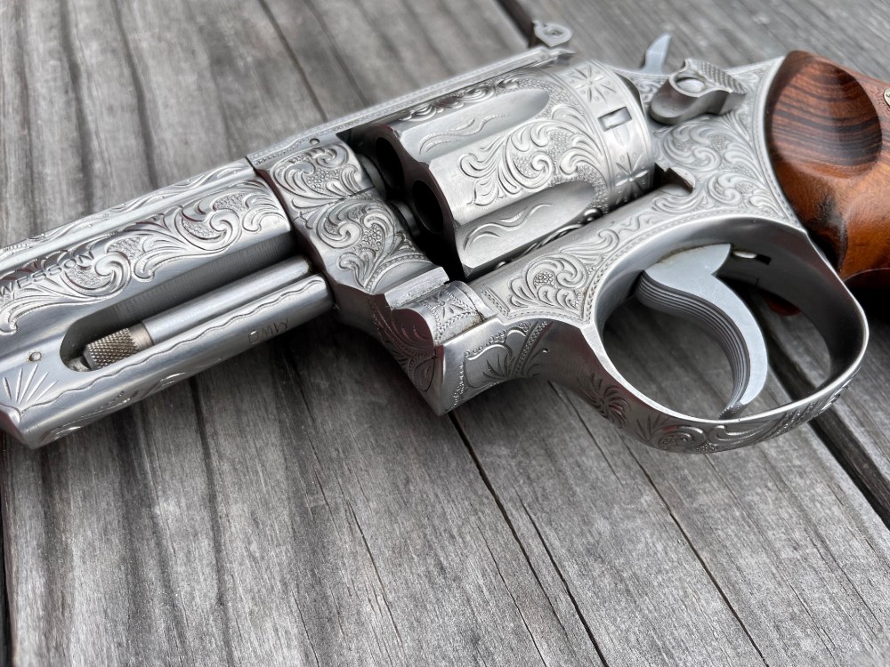 SMITH & WESSON 66 .357 MAG ENGRAVED MICHAEL DUBBER 1977-img-8