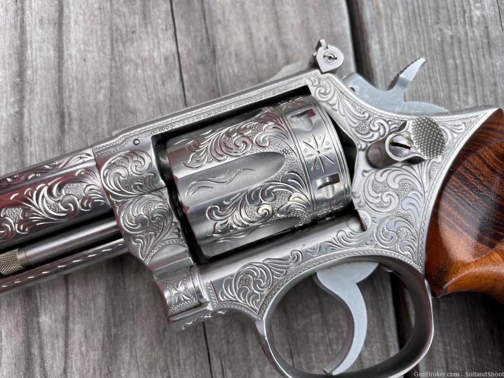 SMITH & WESSON 66 .357 MAG ENGRAVED MICHAEL DUBBER 1977-img-4