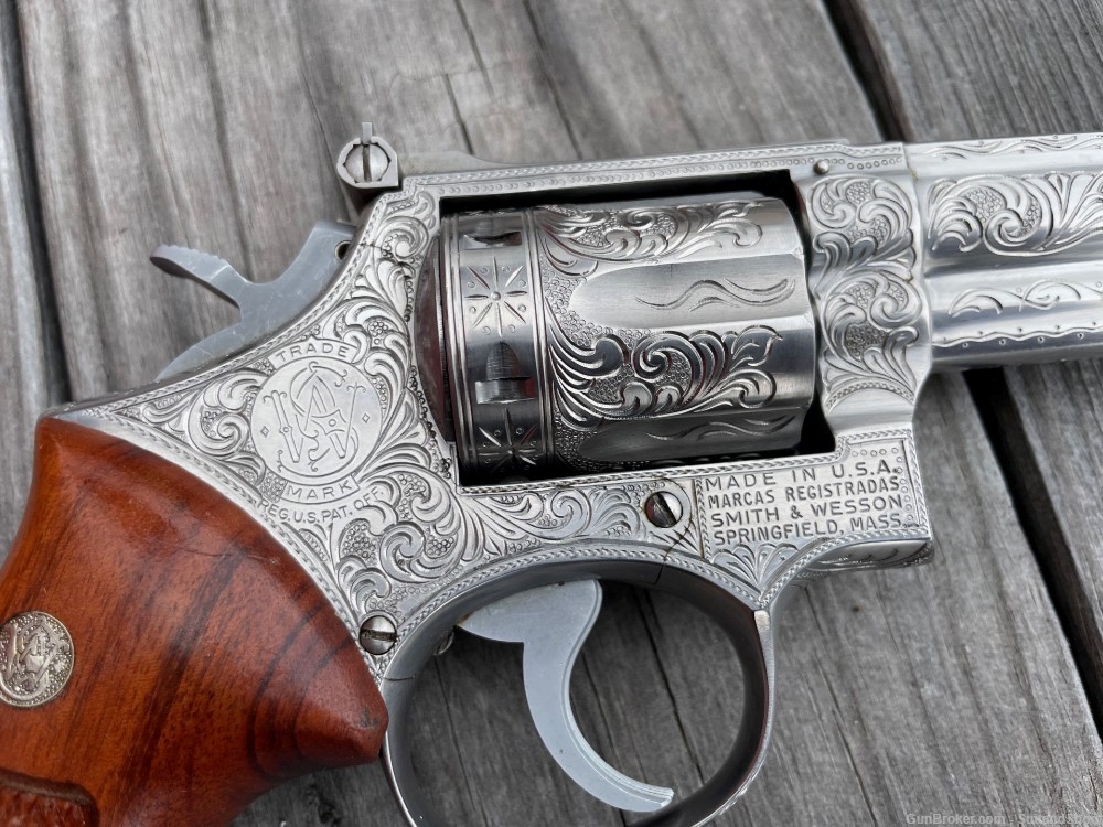 SMITH & WESSON 66 .357 MAG ENGRAVED MICHAEL DUBBER 1977-img-13