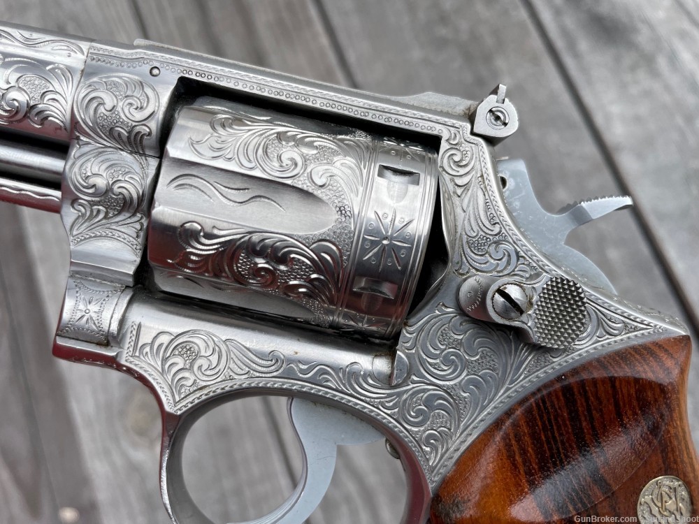 SMITH & WESSON 66 .357 MAG ENGRAVED MICHAEL DUBBER 1977-img-36