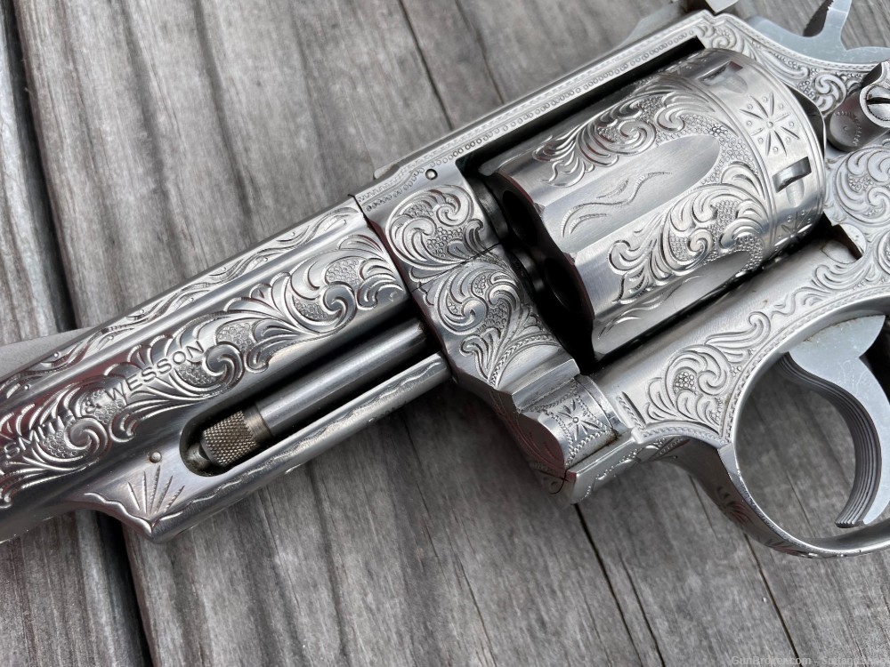 SMITH & WESSON 66 .357 MAG ENGRAVED MICHAEL DUBBER 1977-img-5