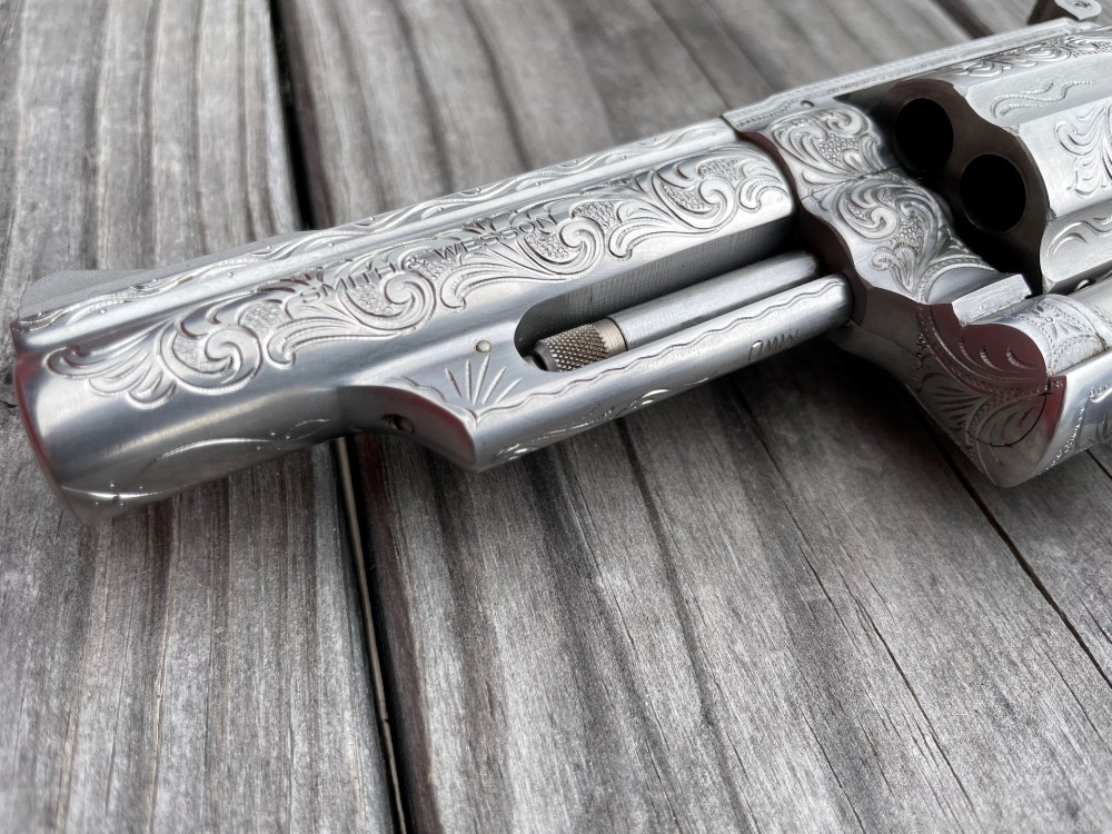 SMITH & WESSON 66 .357 MAG ENGRAVED MICHAEL DUBBER 1977-img-7
