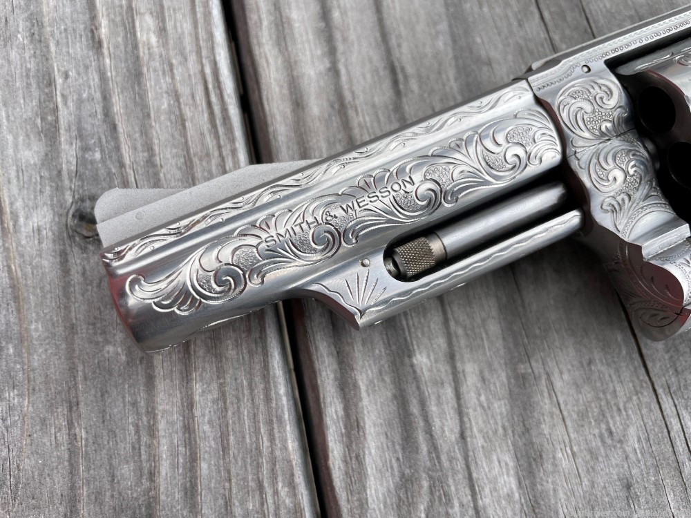 SMITH & WESSON 66 .357 MAG ENGRAVED MICHAEL DUBBER 1977-img-6
