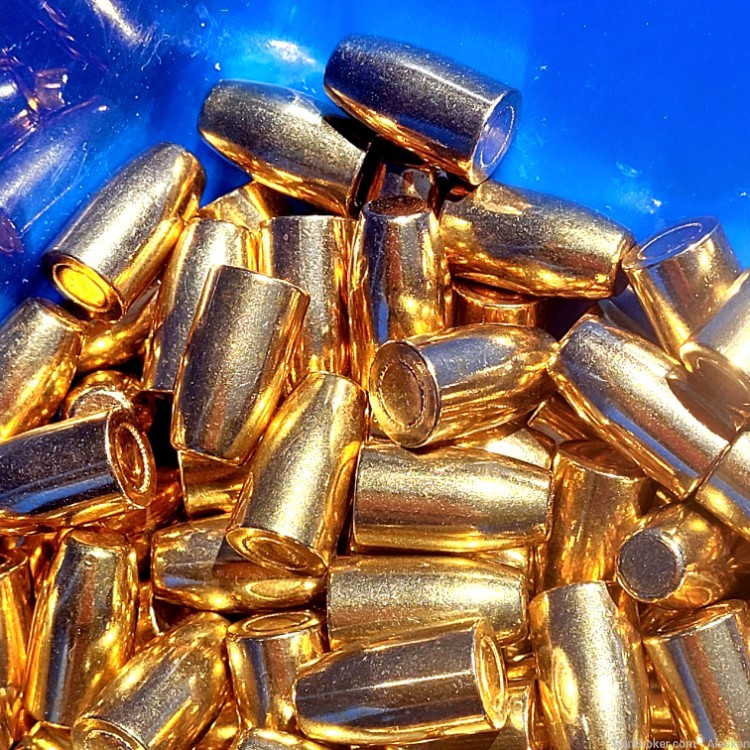 ONLY $0.13 each - 740 Bulk, NEW 9mm encapsulated 147 grain jacketed bullets-img-2