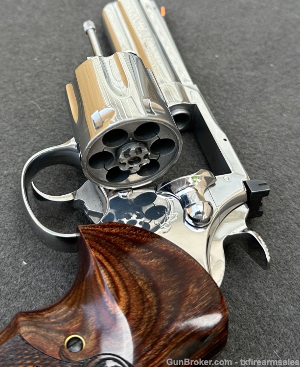 Early Colt King Cobra Custom Bright Stainless 4" .357 Magnum, 3rd-Yr, 1988-img-40