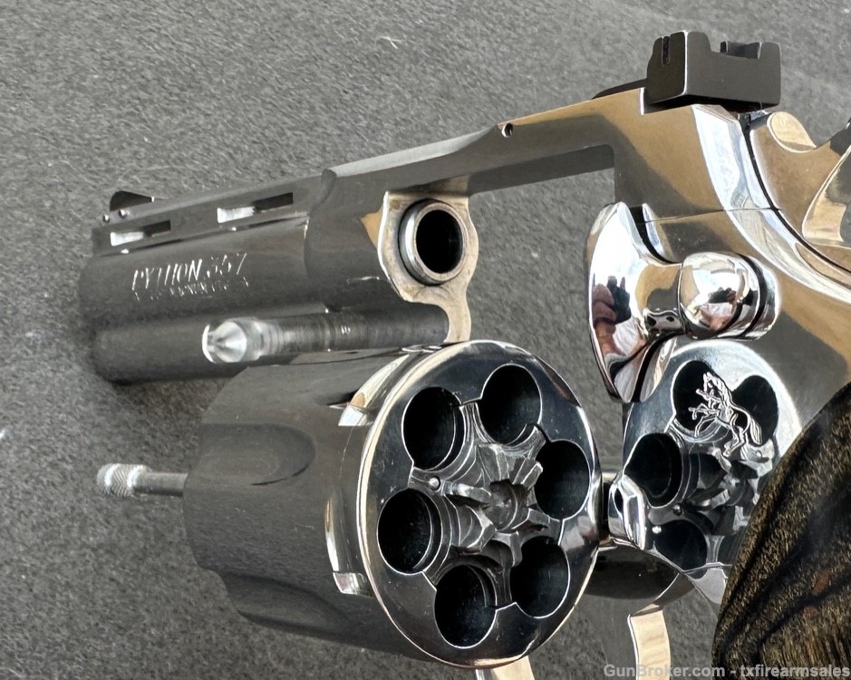 Colt Python Custom Bright Polished Stainless 4" .357 Magnum, 1983-img-37