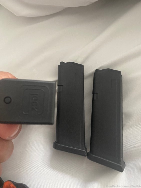  (3) Glock single stack and (4) pmag-img-2