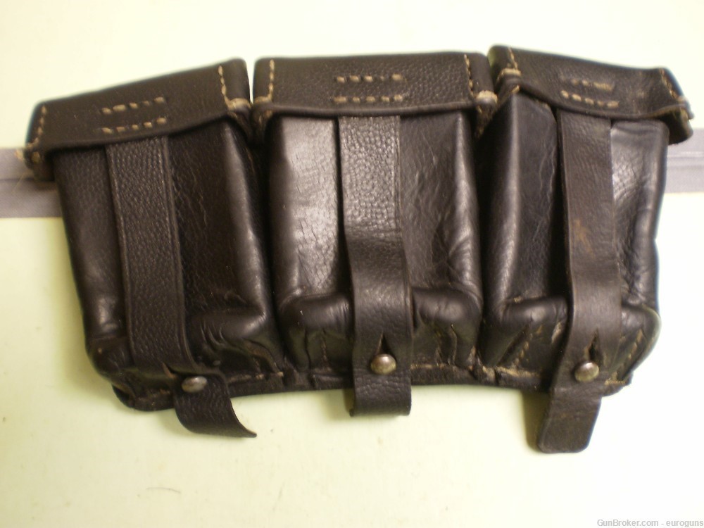 GERMAN WWII, K98 RIFLE, 8X57MM CARTRIDGE/AMMO POUCH. APPEARS TO BE PIG SKIN-img-0