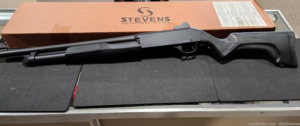Stevens 320 Security Pump 18.5" 12ga 6 shot, 19487 NEW-img-0
