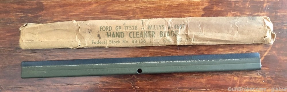 FORD GP-17528 WILLYS  A 4687 HAND CLEANER BLADE-img-0