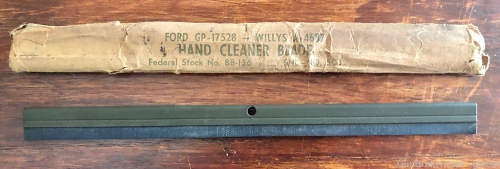 FORD GP-17528 WILLYS  A 4687 HAND CLEANER BLADE-img-1