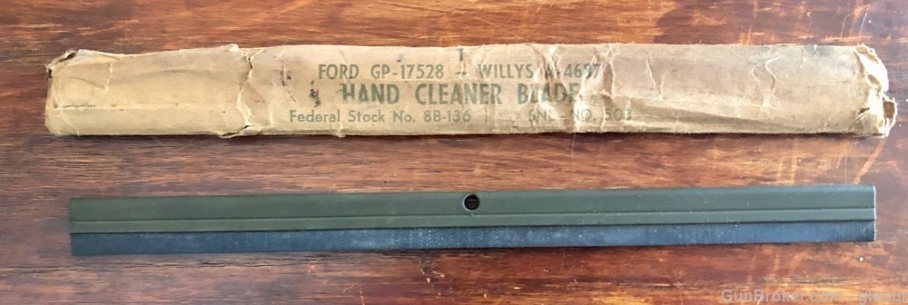 FORD GP-17528 WILLYS  A 4687 HAND CLEANER BLADE-img-2