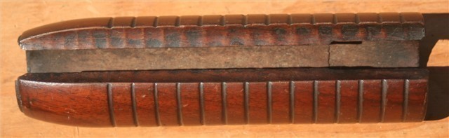 Winchester Model 12 factory walnut forewood 12 ga-img-1