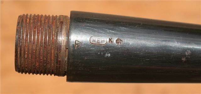 Remington 700 7mm mag 24" blued barrel w sights-img-4