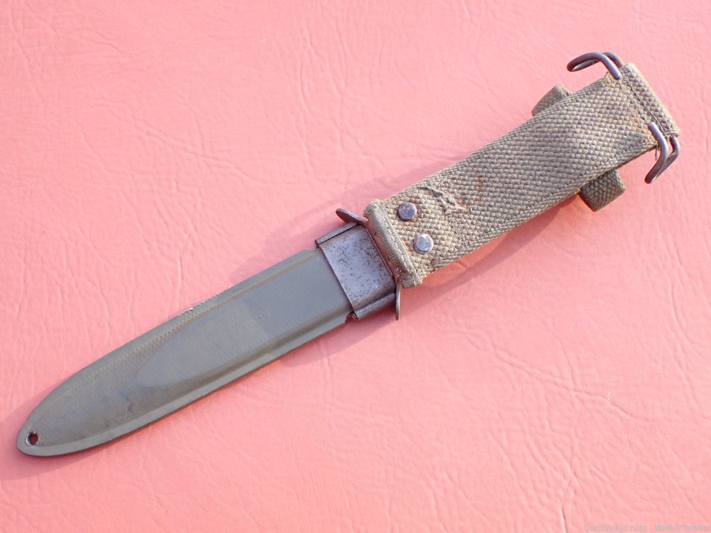 US WW2 M3 BLADE MARKED UTICA FIGHTING KNIFE WITH ORIGINAL SCABBARD-img-20