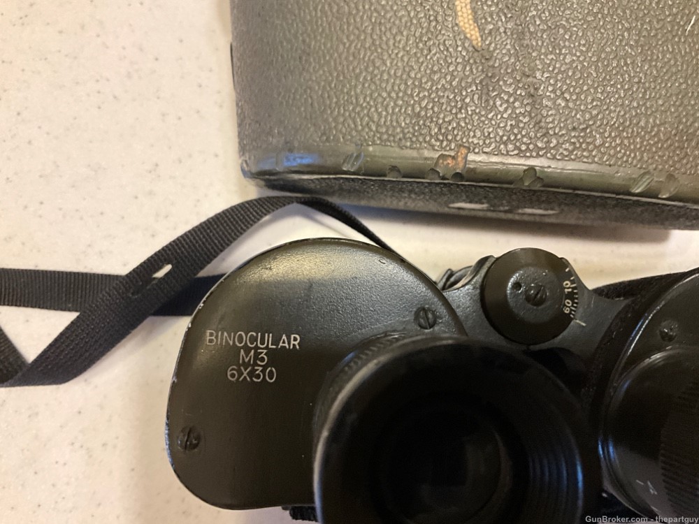 Nash Kelviator Corp. 1943 Binoculars-img-4