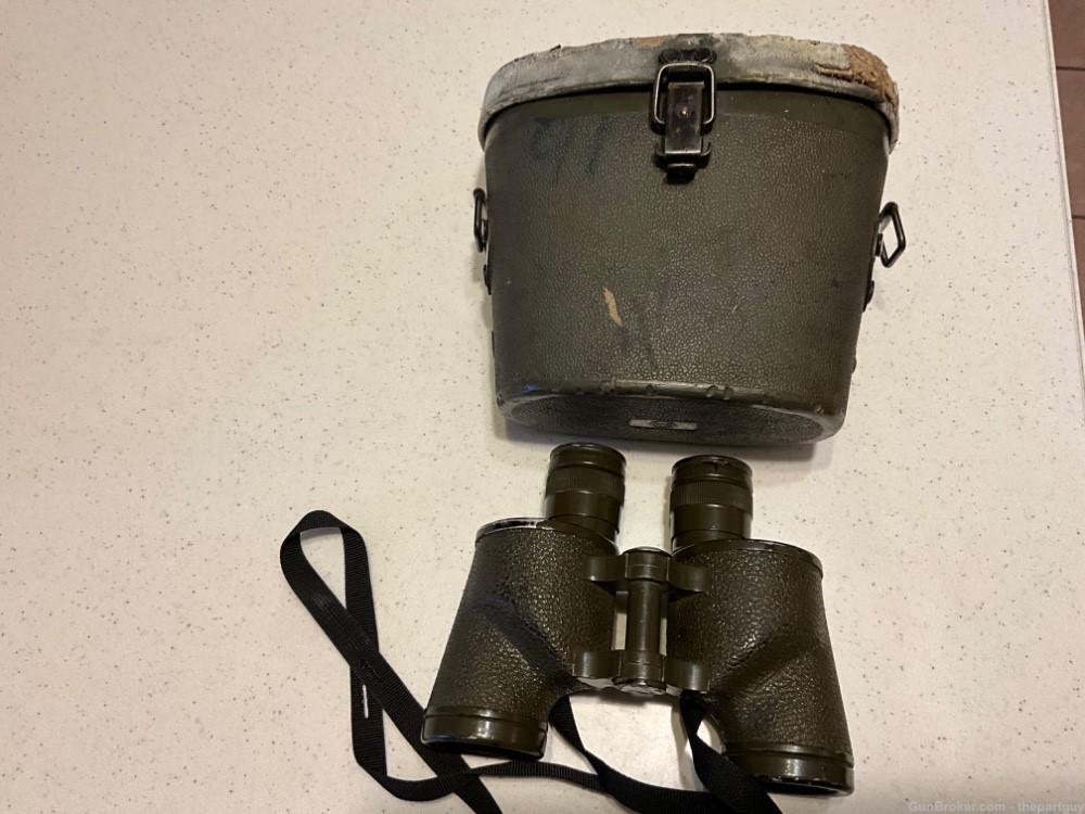 Nash Kelviator Corp. 1943 Binoculars-img-0