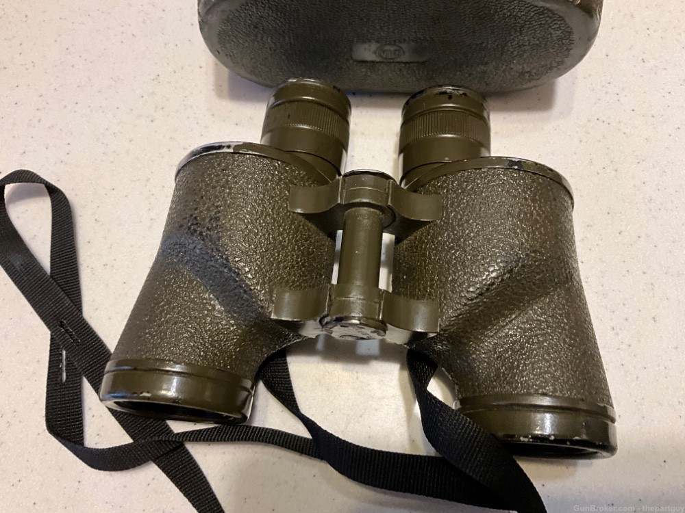 Nash Kelviator Corp. 1943 Binoculars-img-1