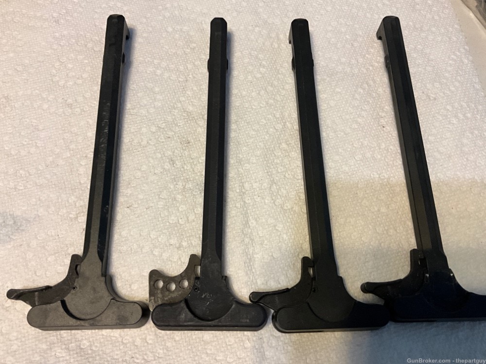 M16 / AR15 Charging Handles with Tac Latch. (Lot of 4) -img-0