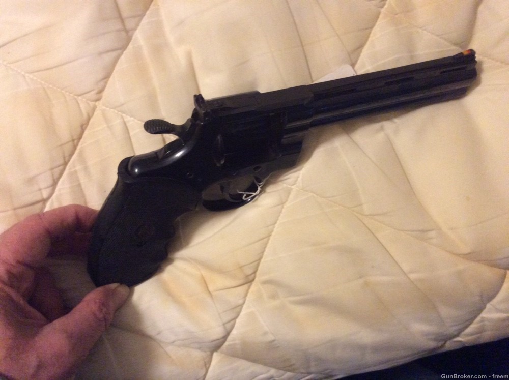 Colt Python blue  revolver  6 inch  357 Mag -img-3