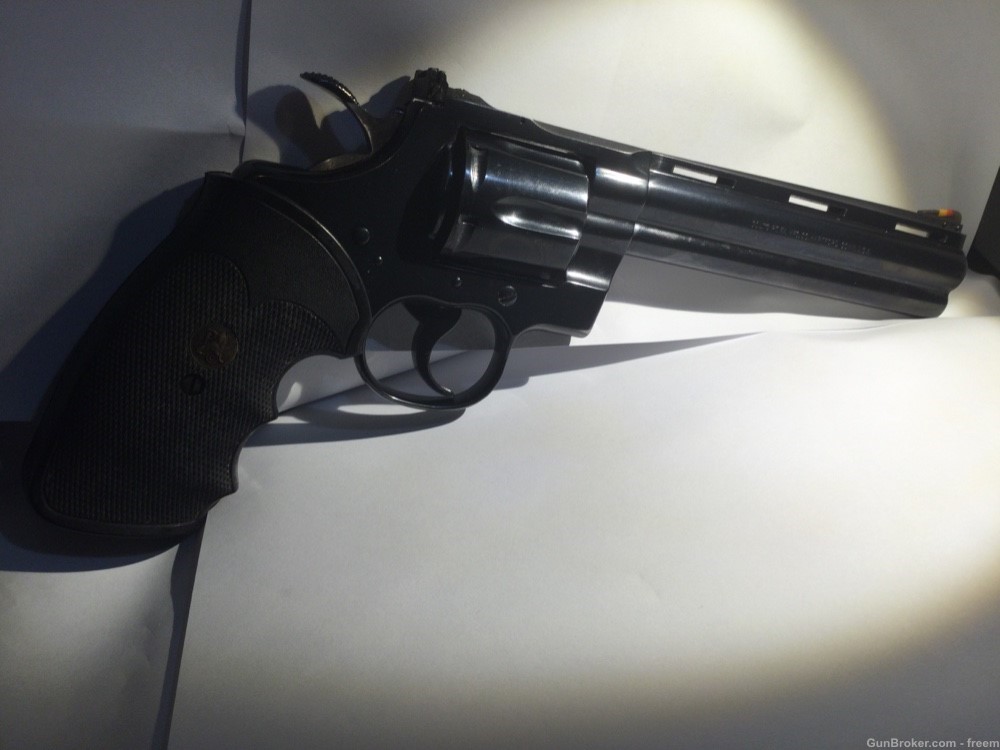 Colt Python blue  revolver  6 inch  357 Mag -img-6